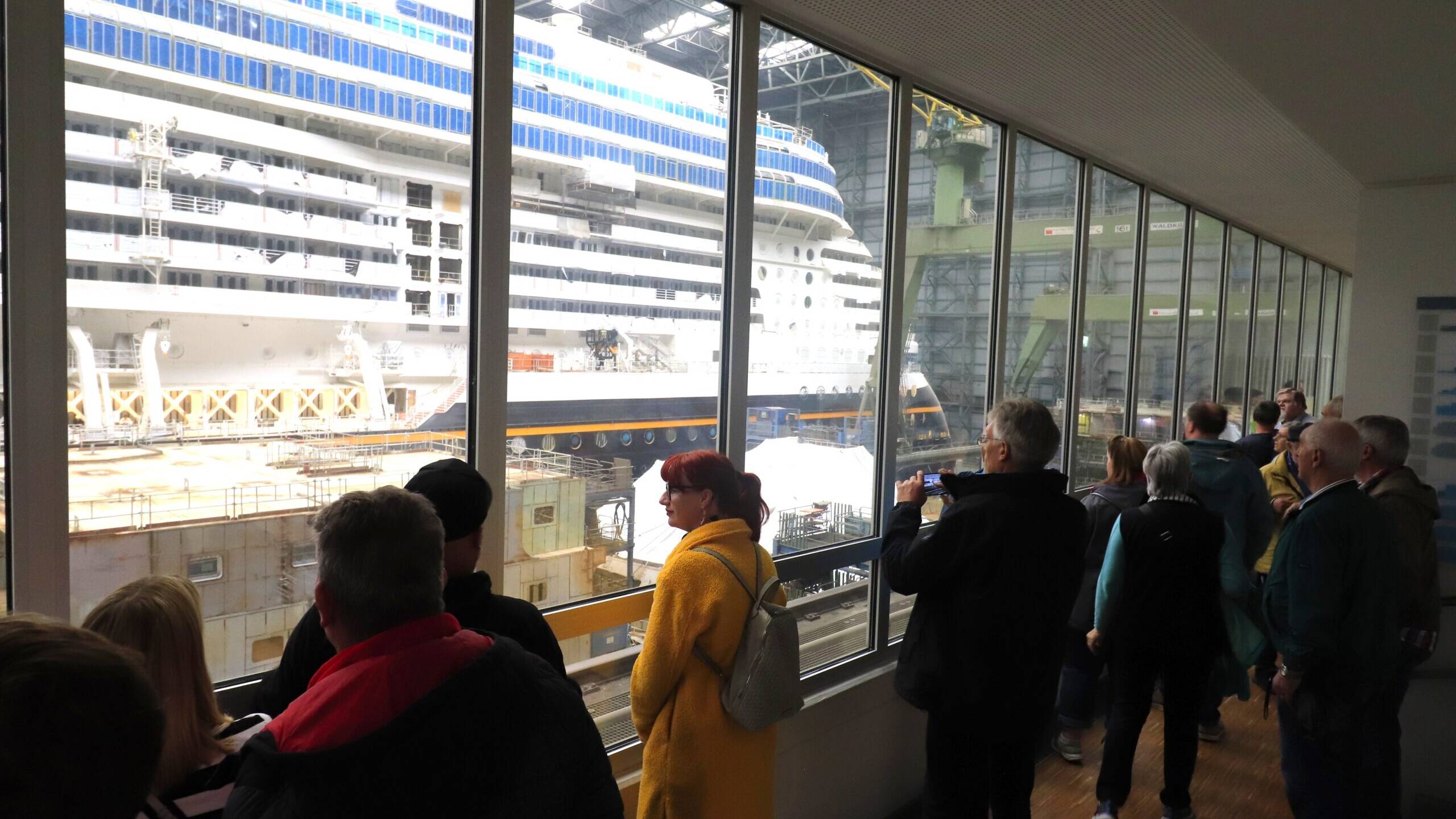 Aus dem Besucherzentrum MEYER WERFT derzeit zu sehen ist die Disney Treasure für Disney Cruise Line. PR-Foto